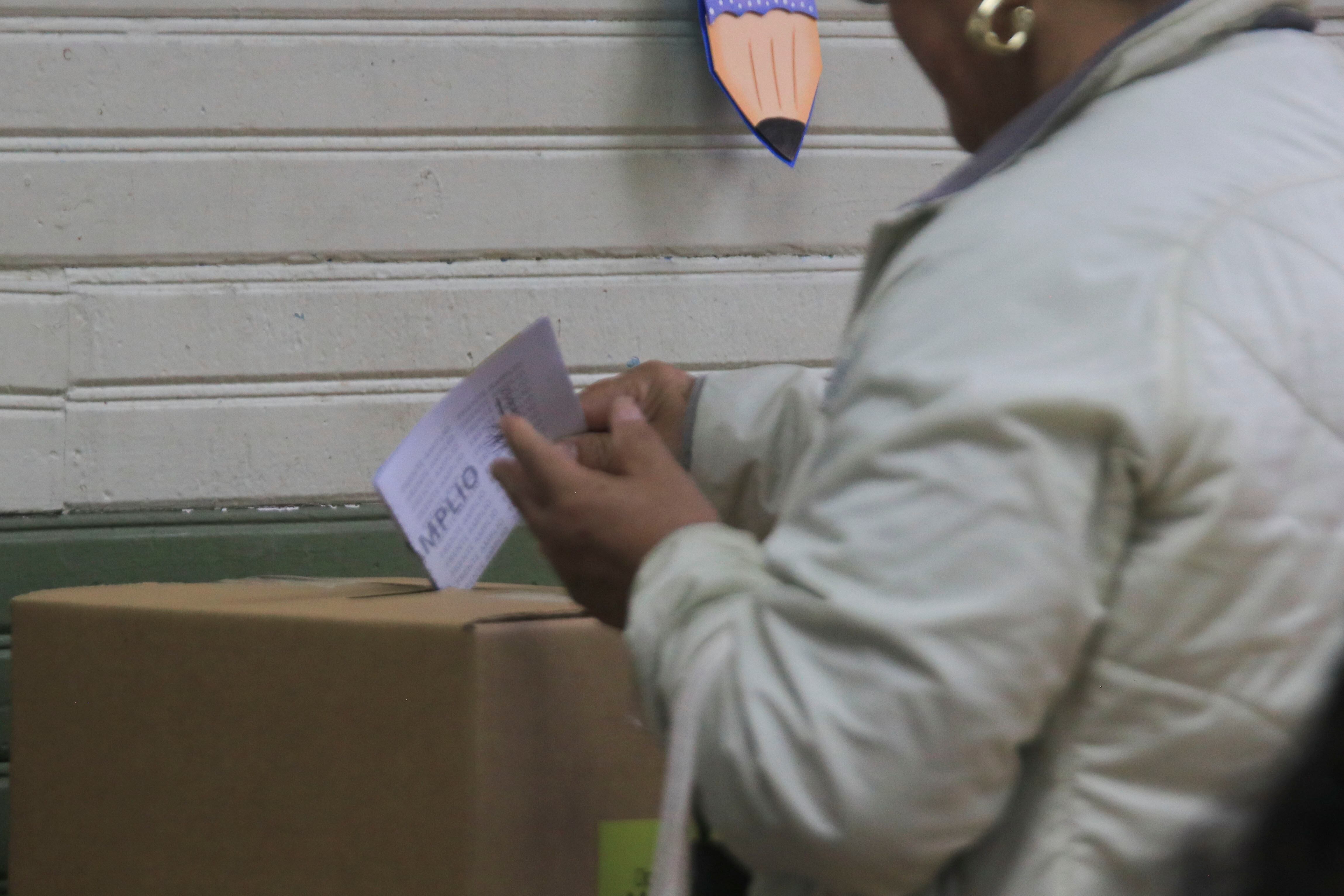 convención interna del partido Frente Amplio