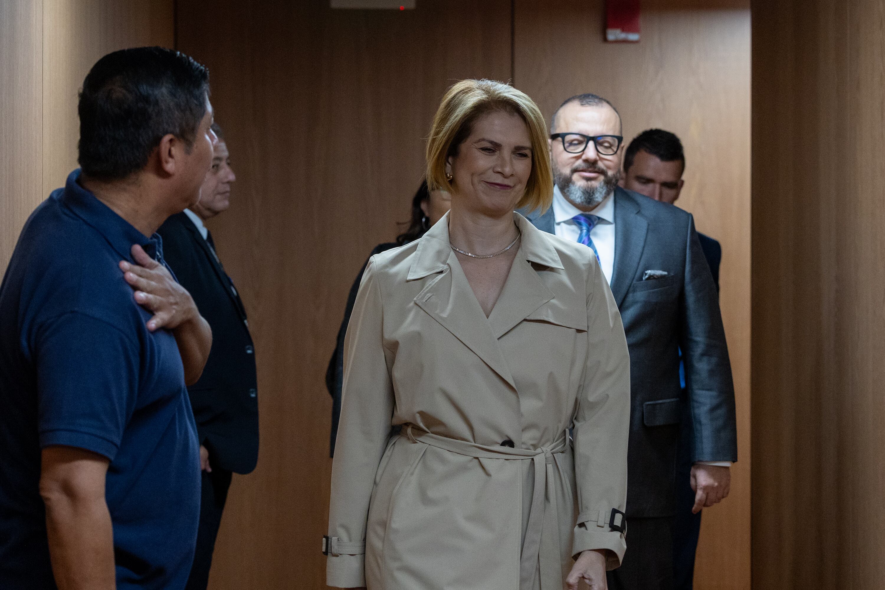 28/11/2024, San José, Asamblea Legislativa, comparecencia en la comisión de control de gasto público de Mónica Araya y Stephan Brunner.