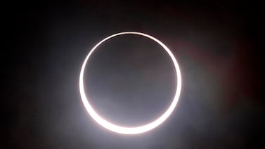 Eclipse anular de Sol: el ‘anillo de fuego’ que aparecerá en el extremo sur del planeta la próxima semana