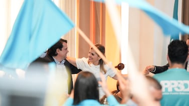 TSE pide cuentas a estilista por compra de ¢15 millones en bonos de Pueblo Soberano