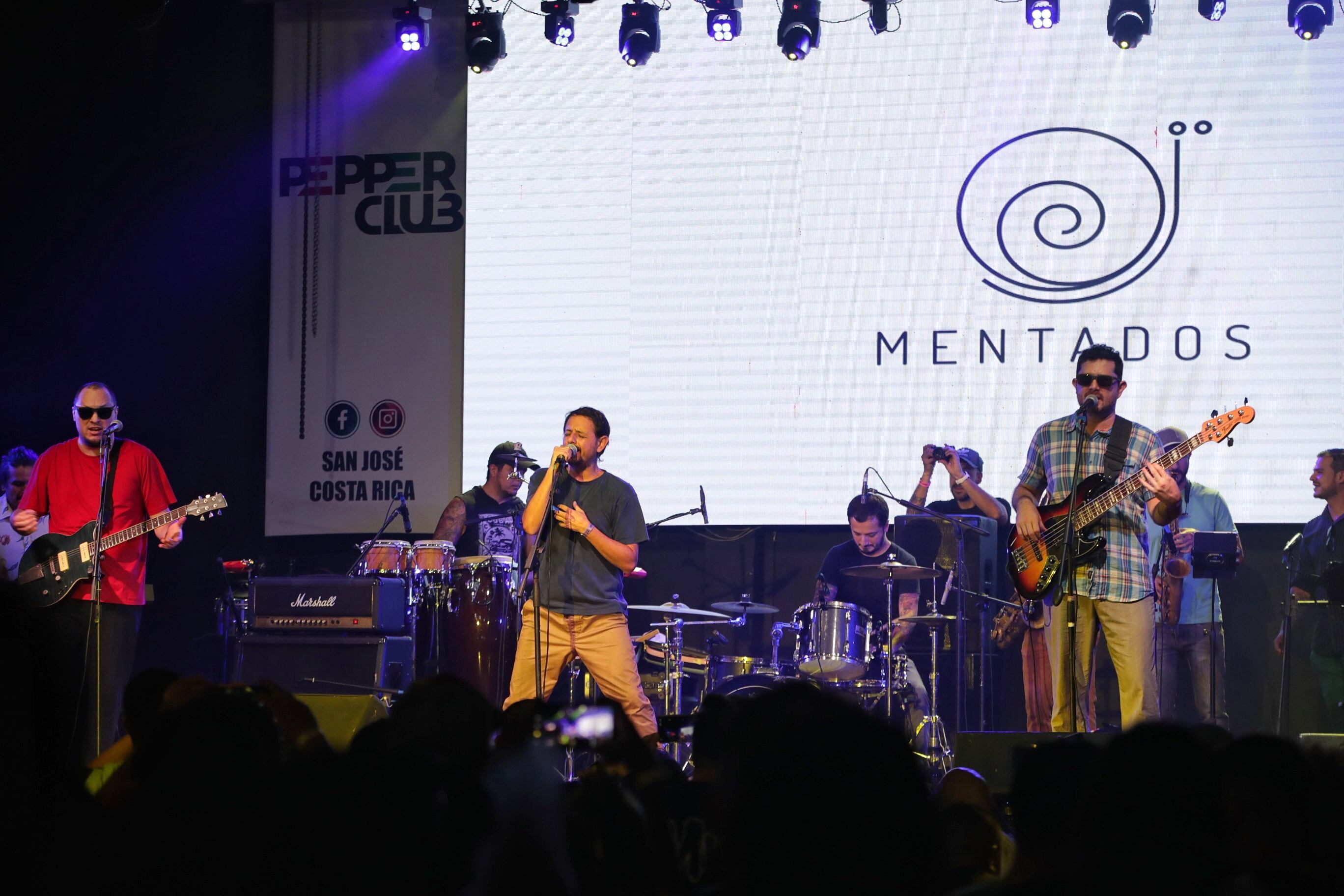 Mentados, grupo de música costarricense.