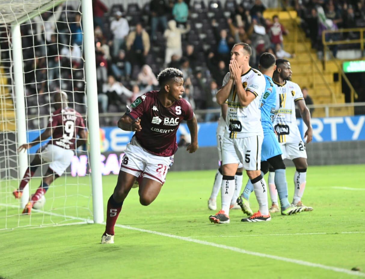 16/04/2024, San Jose, Tibas, Estadio Ricardo Saprissa, partido de la jornada 18 del torneo de clausura 2024 entre el Deportivo Saprissa y el Municipal Liberia.