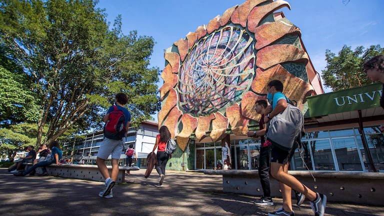 UCR aprobó pago retroactivo de ¢7.876 millones en anualidades, pese a que la Contraloría advirtió ilegalidad