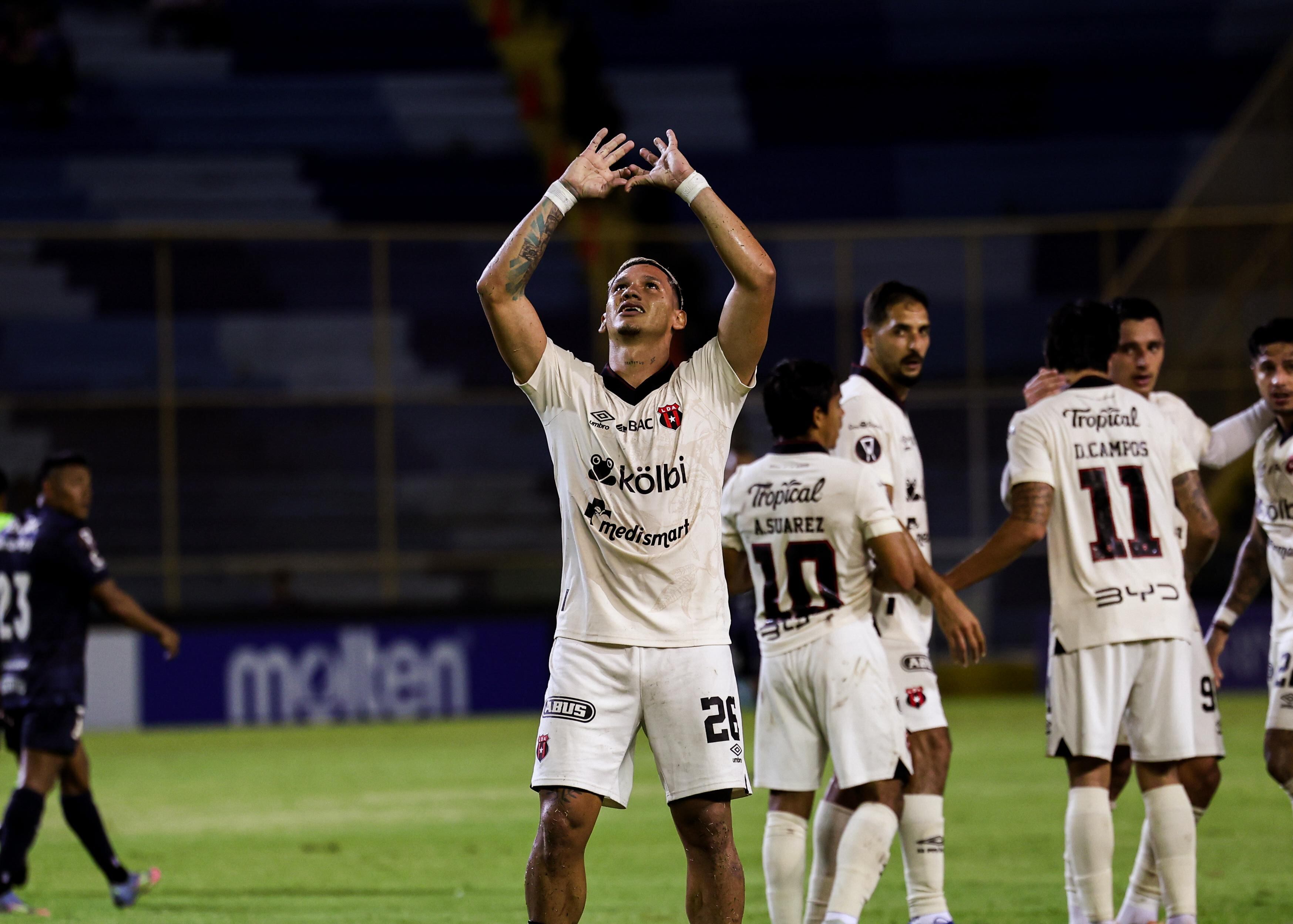 Fernando Piñar le quitó los ceros al marcador en el partido entre Alianza y Liga Deportiva Alajuelense.