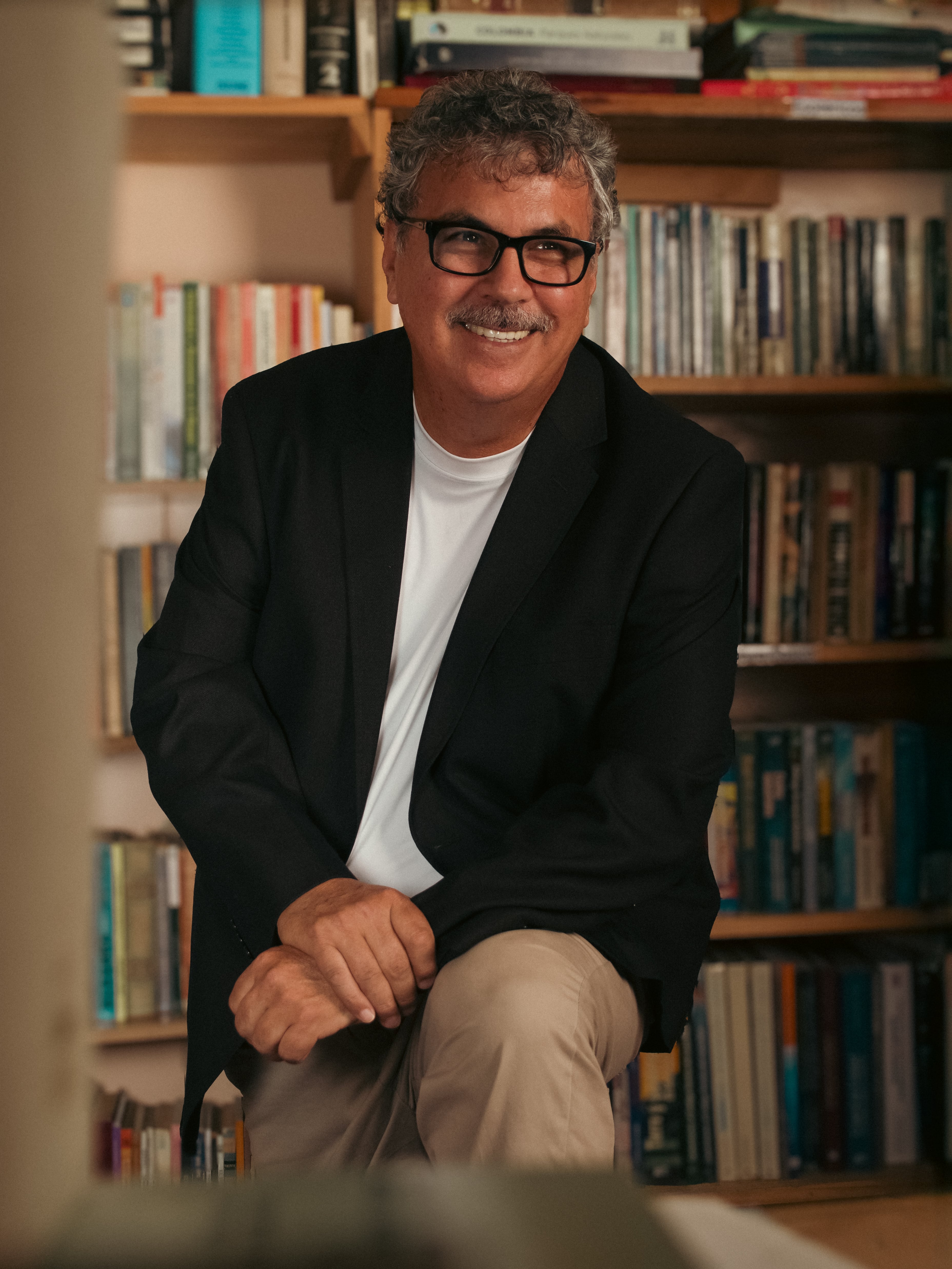 El poeta Edmundo Retana.