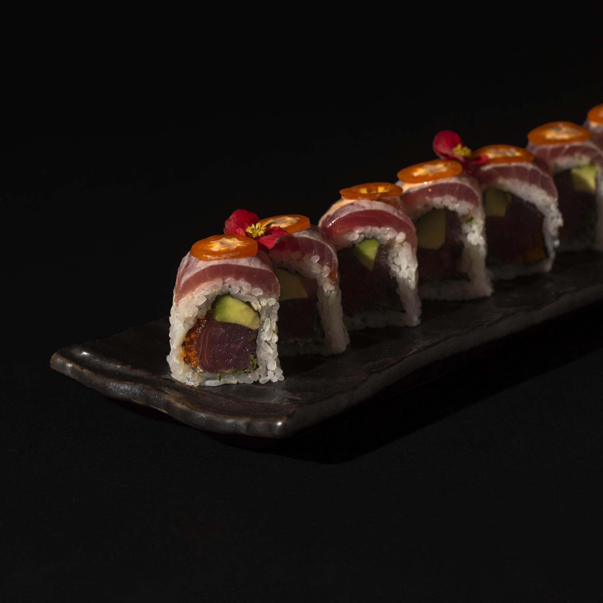 Oishi roll en Kaiko Izakaya Sushi Bar, en Curridabat.