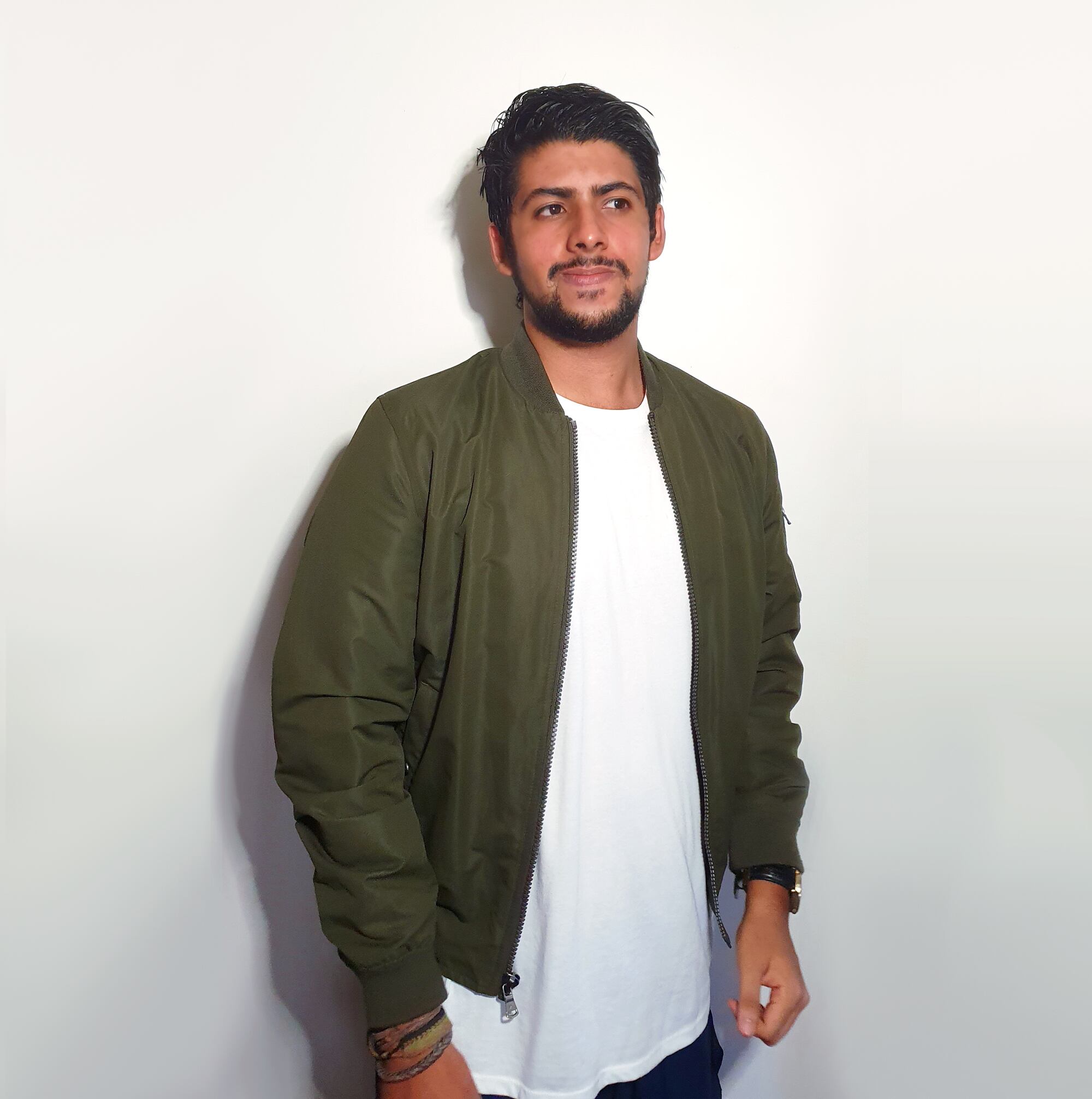 Jean Leal, oriundo de San Joaquín de Flores, Heredia, ha colaborado en series de 'Barbie', proyectos de Mattel, videojuegos y en producciones de Marvel como 'What If?' y 'Marvel Zombies'.