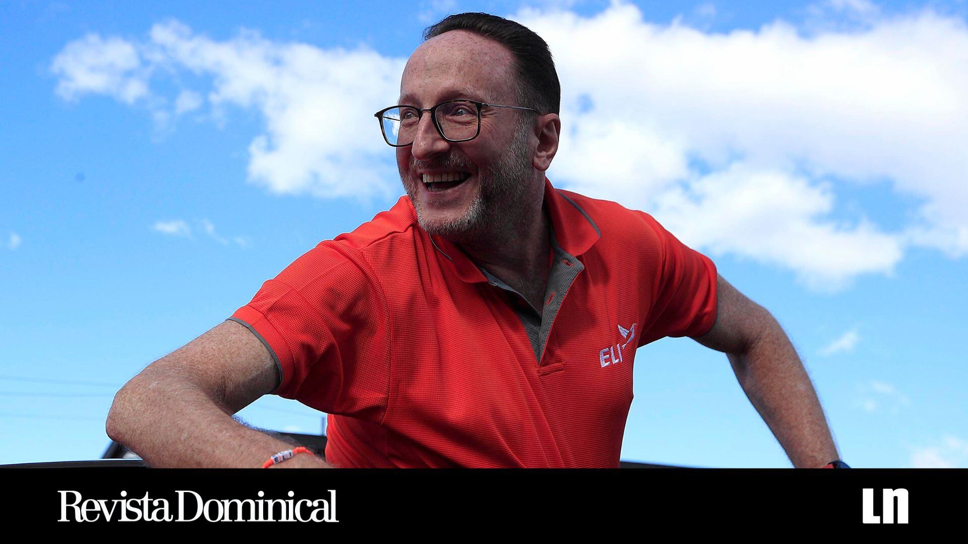 En febrero del 2022, el Partido Liberal Progresista (PLP) tocó el cielo: 259.788 costarricenses votaron por su candidato, Eliécer Feinzaig, pese a ser apenas la primera elección presidencial tanto de la agrupación como del aspirante. Feinzaig superó por 21.000 votos a la candidata del histórico PUSC, Lineth Saborío; obtuvo el cuarto lugar con el 12,4% de los sufragios válidos, y conquistó seis curules, una de las cuales sería ocupada por él mismo. Un inicio prometedor.