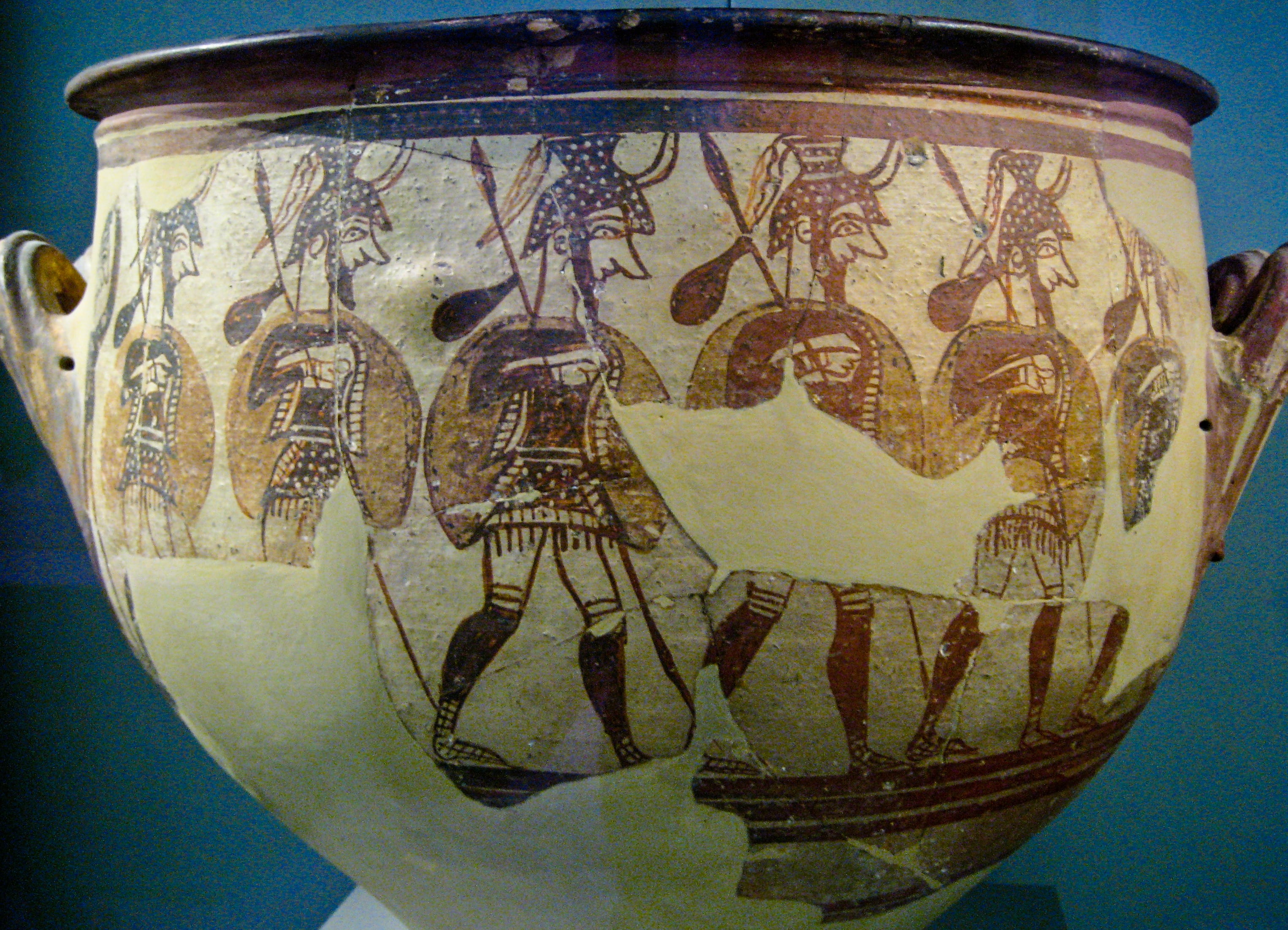 Soldados en marcha en el Vaso del Guerrero, hacia el 1200 a. C., un crátera procedente de Micenas.