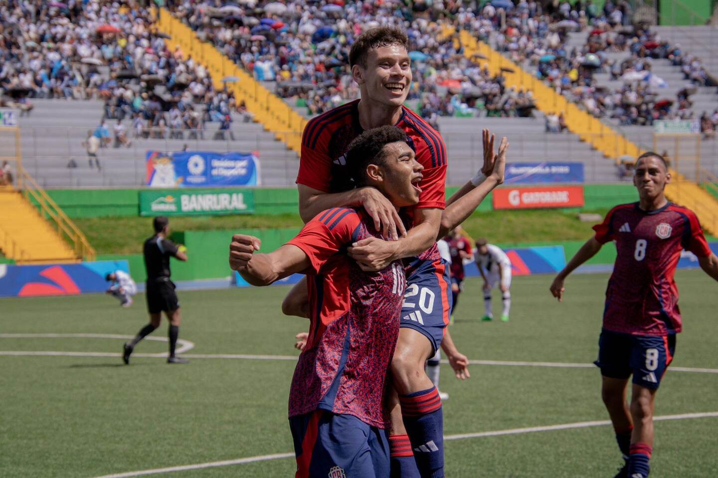 Juegos Centroamericanos Guatemala 2025
Futbol masculino
Semifinal ante Guatemala
Dax Palmer
Julián González
26 de octubre del 2025
Fotografía Comité Olímpico