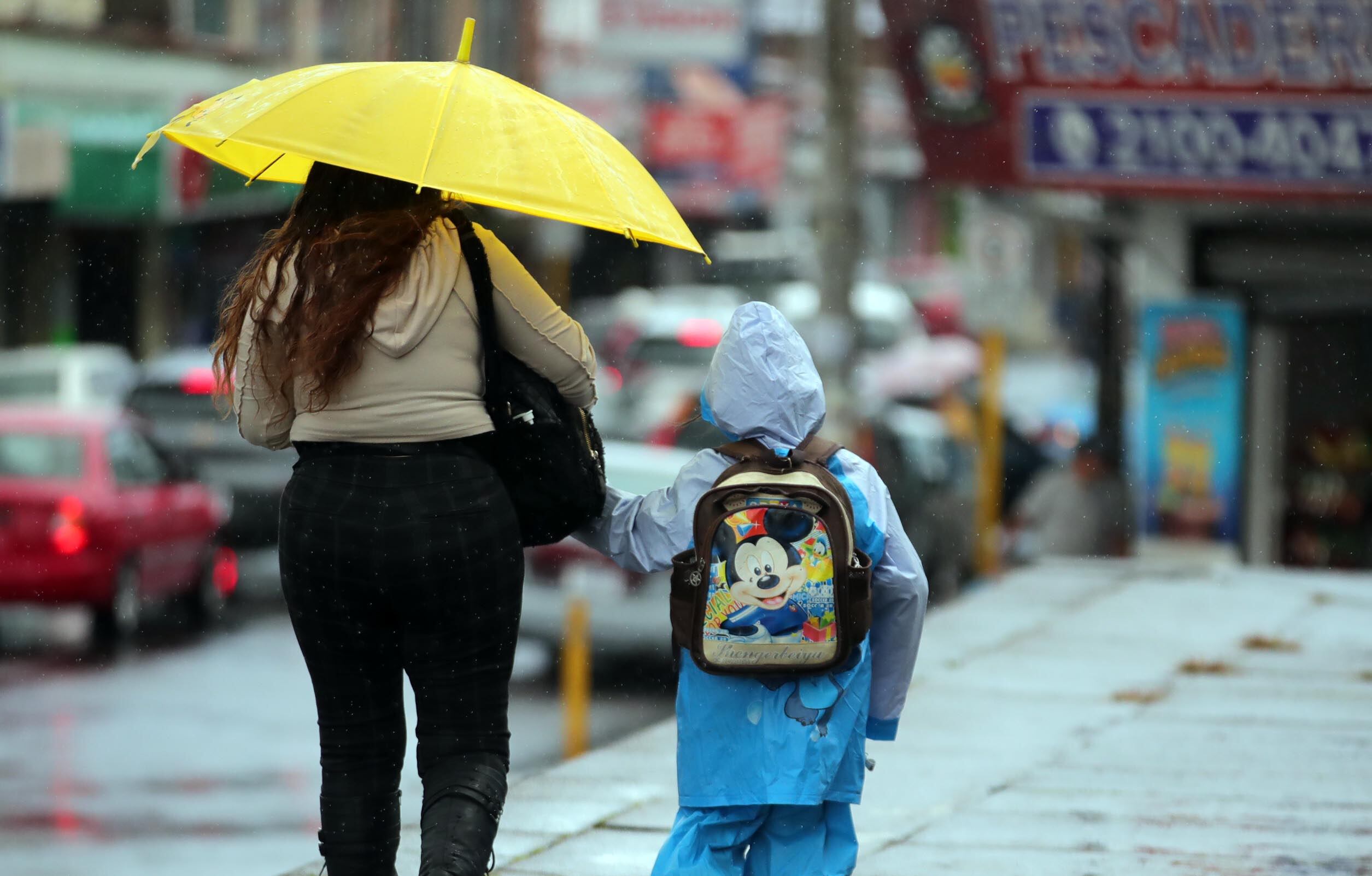 Onda tropical se aproxima a Costa Rica: estos serán los efectos entre lunes  y martes | La Nación