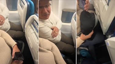 Espacio reducido entre asientos en avión llama la atención y video de pasajera se viraliza
