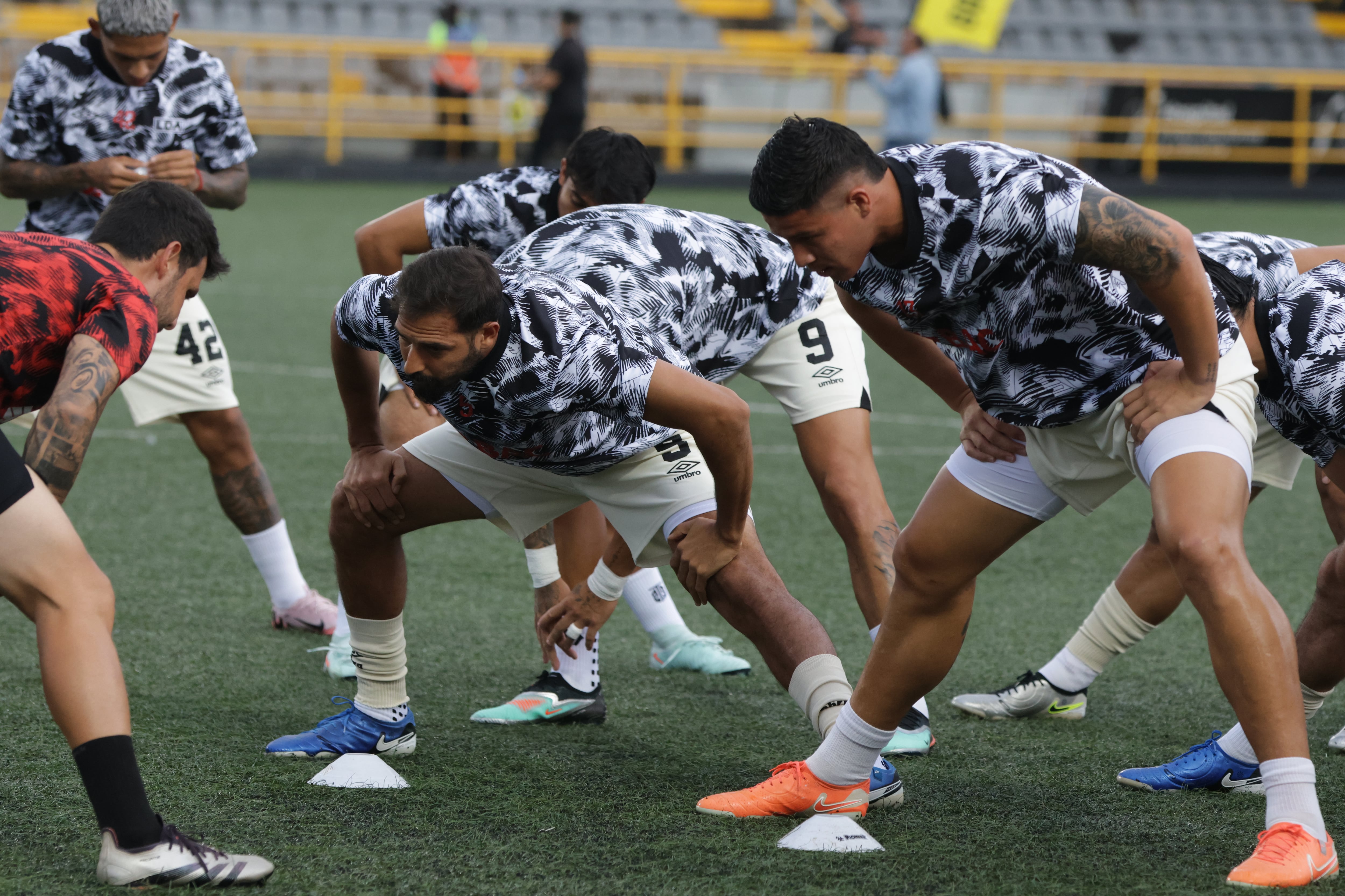 Liga Deportiva Alajuelense juega su primer partido en el Torneo de Apertura 2025.