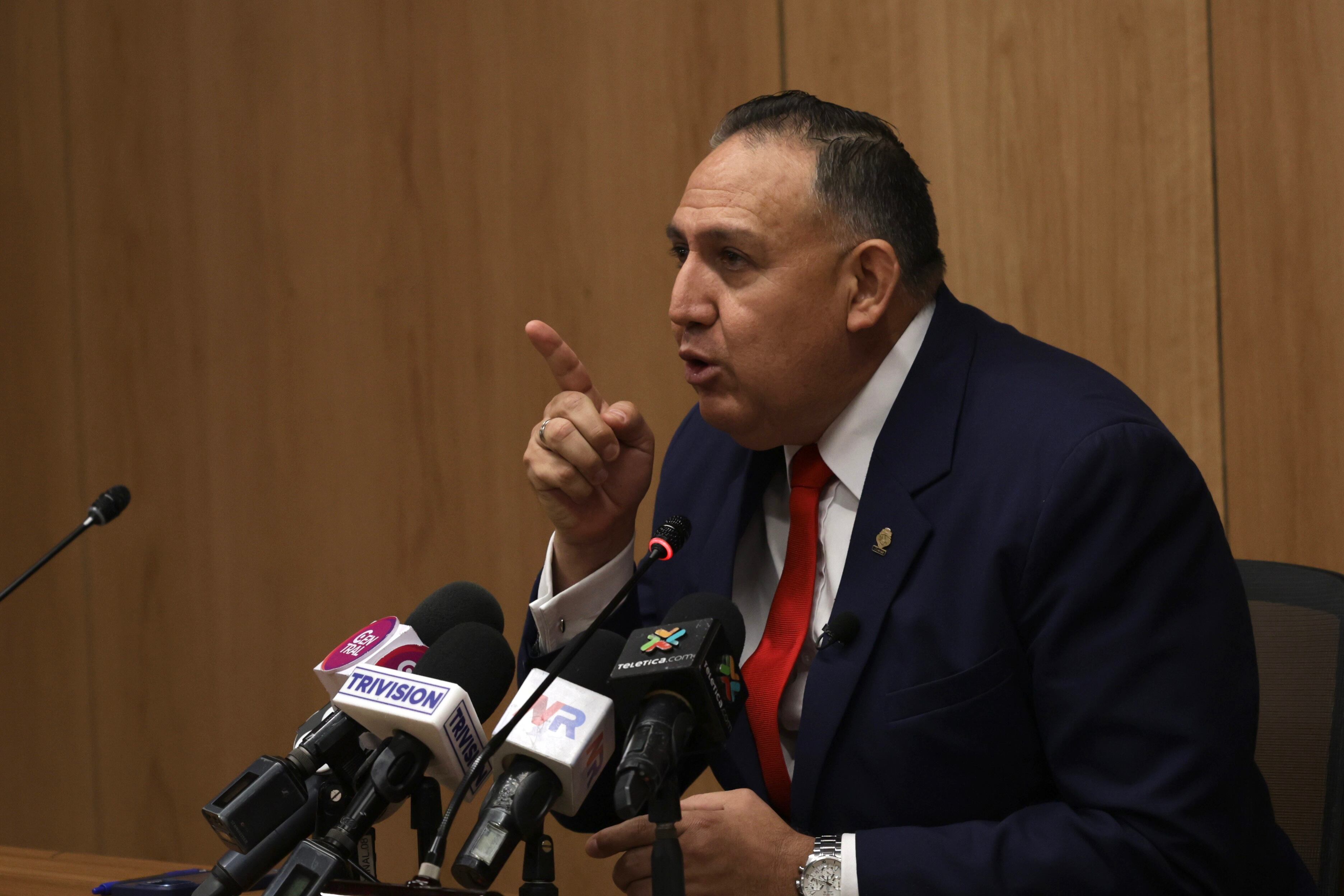 02/09/2025, San José, Asamblea Legislativa, Conferencia de prensa de Leslye Bojorges.