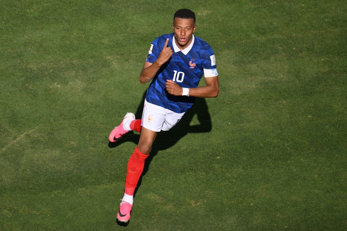 Kylian Mbappé comienza a destrozar marcas y está muy cerca de ser el máximo goleador de los mundiales