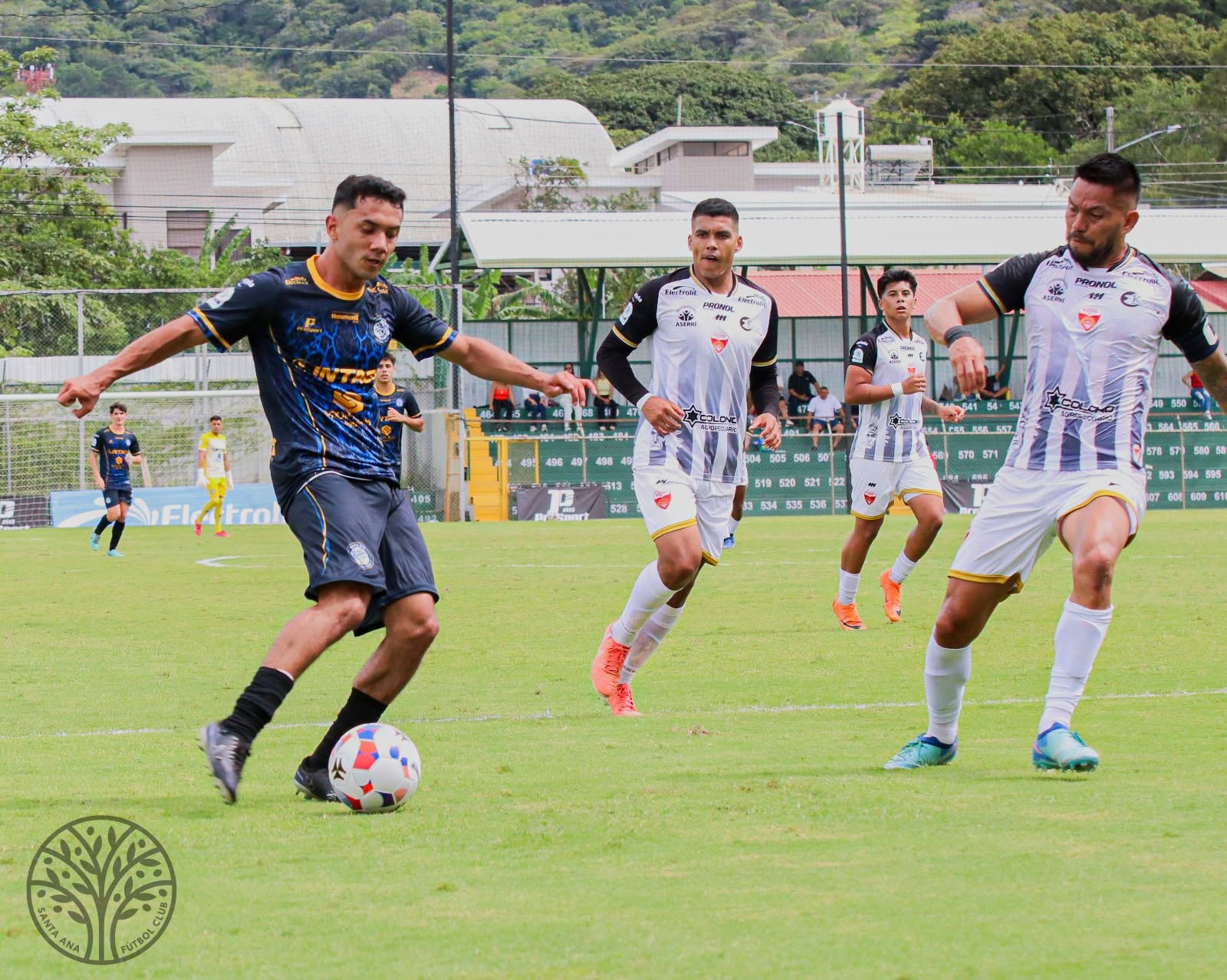 Santa Ana es uno de los líderes en Liga de Ascenso