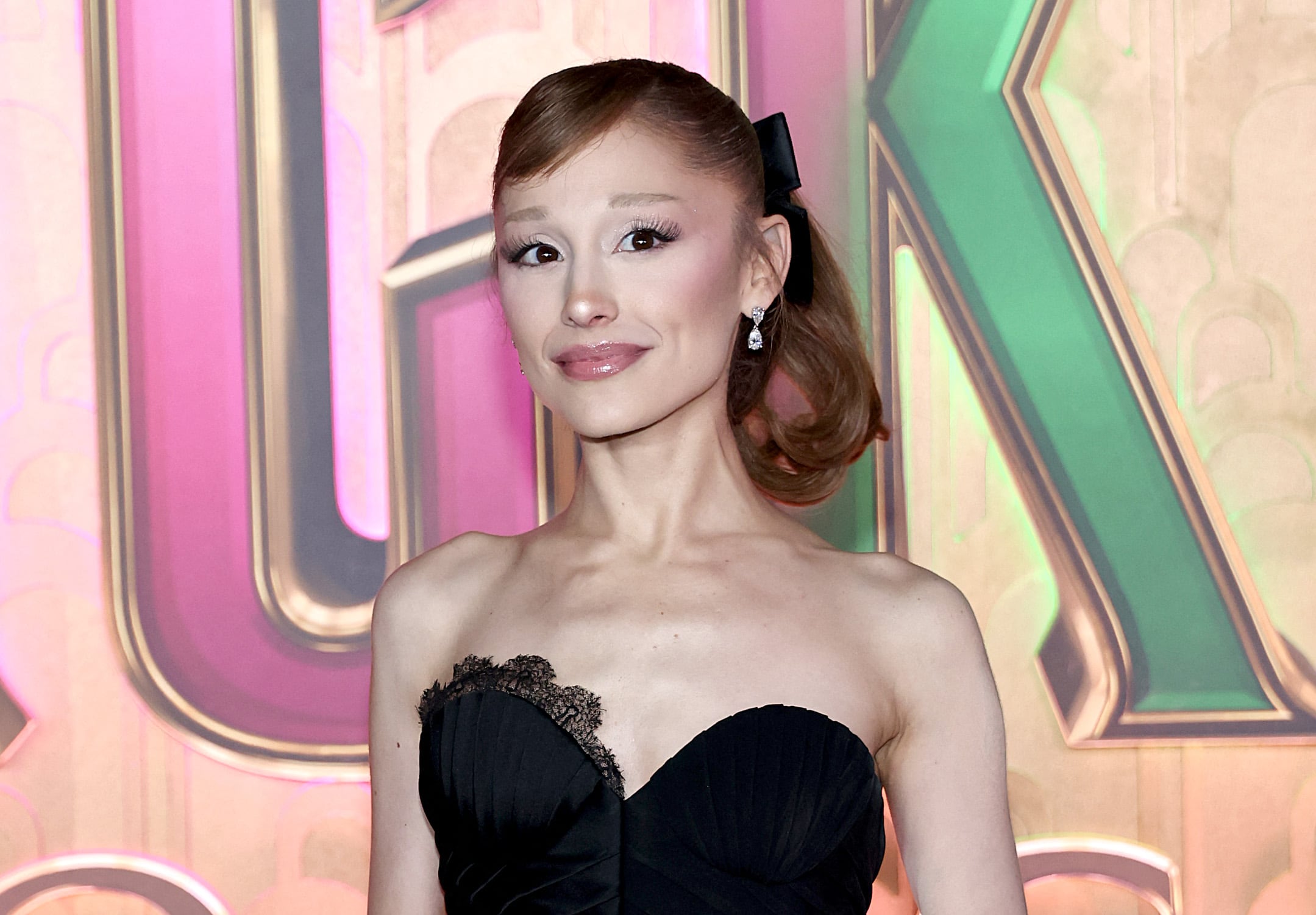 Ariana Grande asiste al estreno en Nueva York de «Wicked: For Good!» en el David Geffen Hall el 17 de noviembre de 2025 en la ciudad de Nueva York.