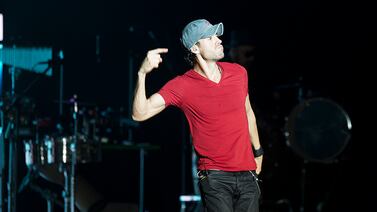 ¡Llegó al quinto piso! Enrique Iglesias cumple 50 años y repasamos su vida en fotos