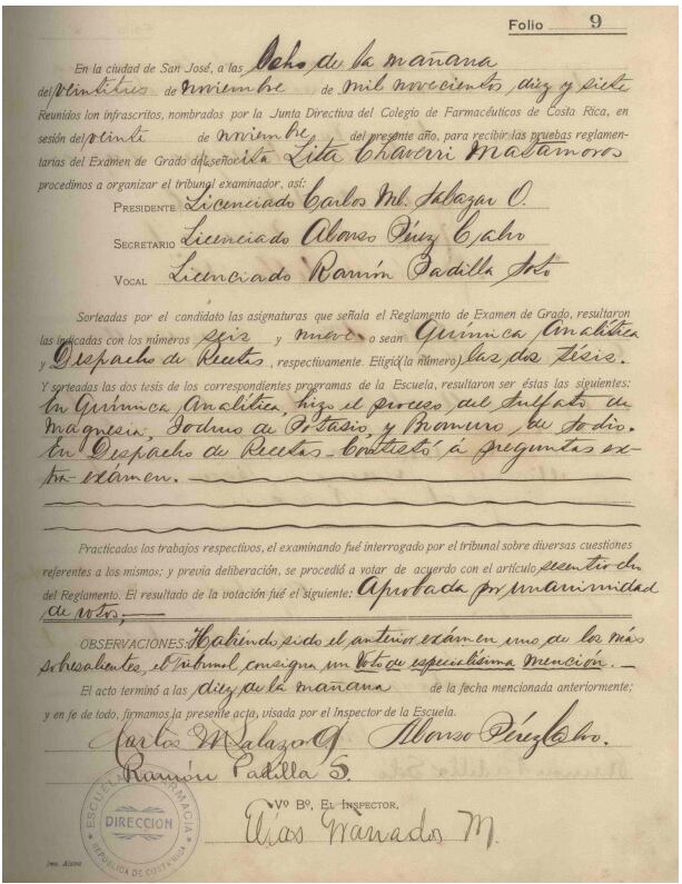 Examen de grado de la primera mujer profesional de Costa Rica, Lita Chaverri