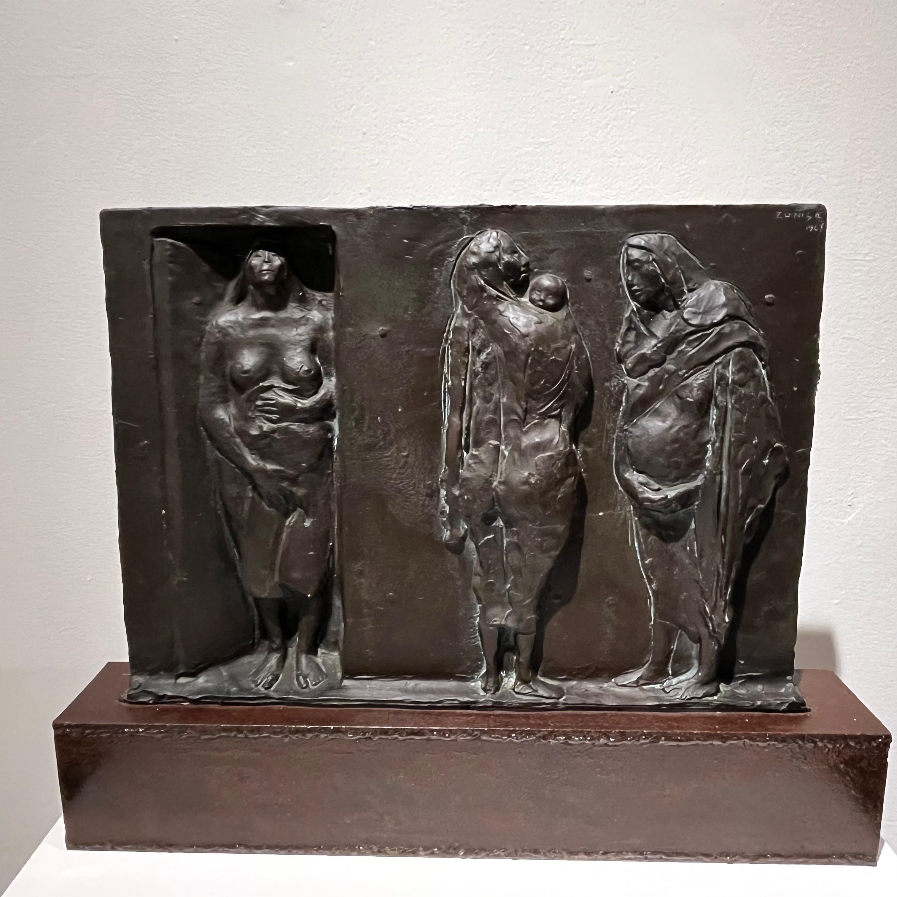 La oportunidad de apreciar tantas obras juntas de Francisco Zúñiga no puede dejarse pasar.