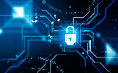 Después de enfrentar una intensa presión pública para proteger la privacidad y la seguridad de los usuarios, los gobiernos se han dado cuenta de que obligar el acceso "por la puerta trasera" a las aplicaciones es políticamente riesgoso.