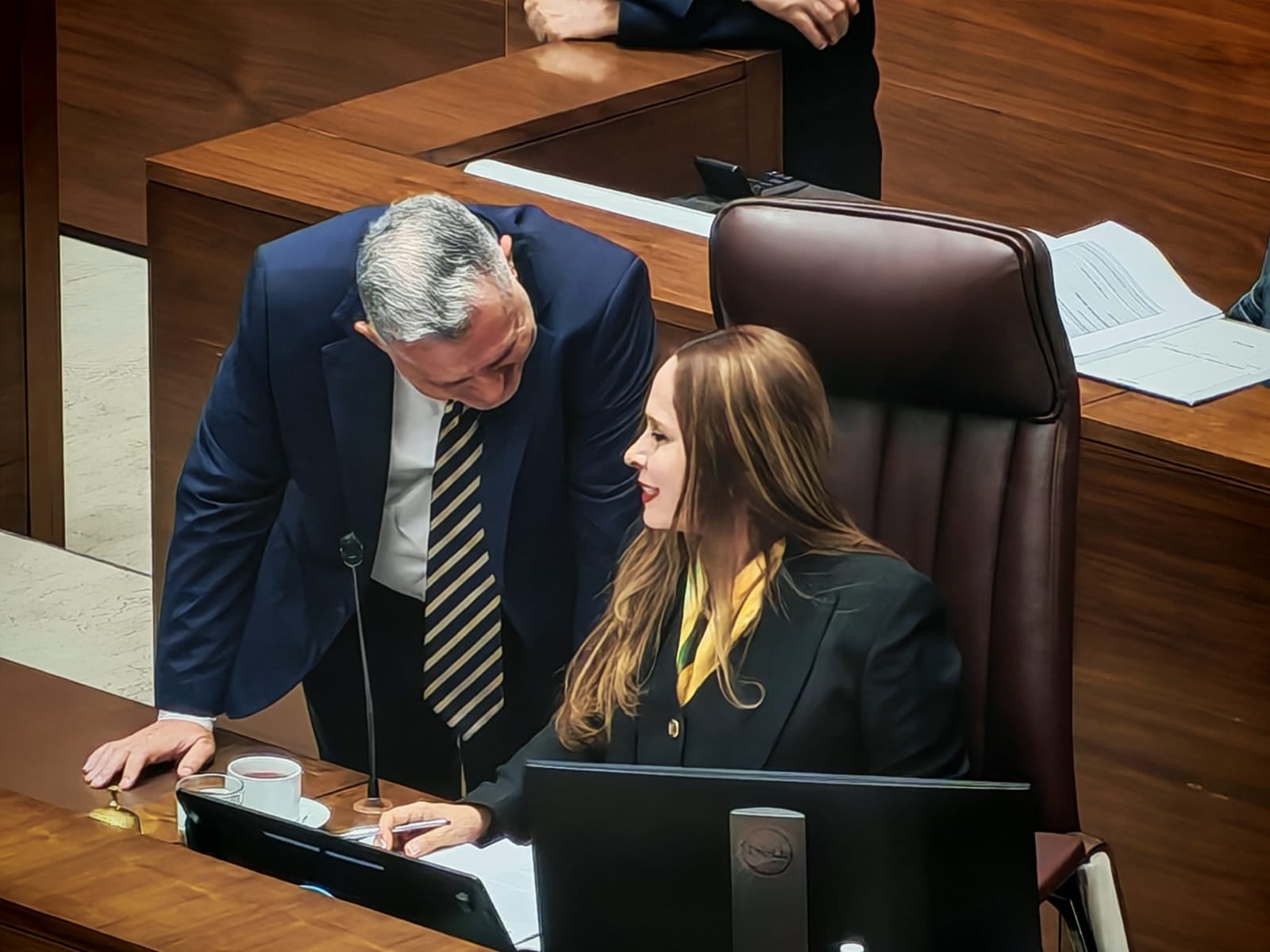 Yara Jiménez rechaza 13 permutas en comisiones solicitadas por la oposición; tres partidos apelan