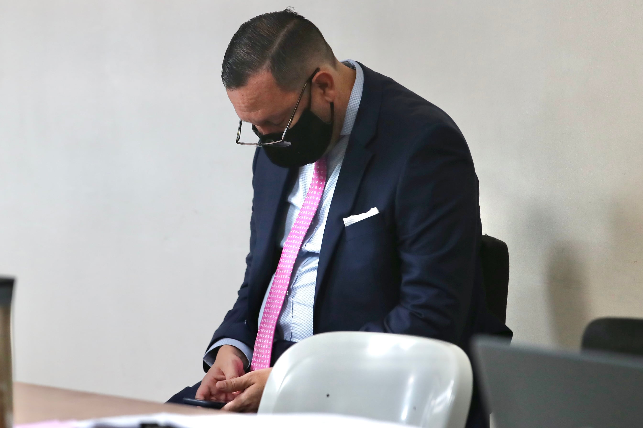 Tras ser una de las figuras políticas más prominentes de la última década, ahora muchas personas desconocen su relación con Celso Gamboa.