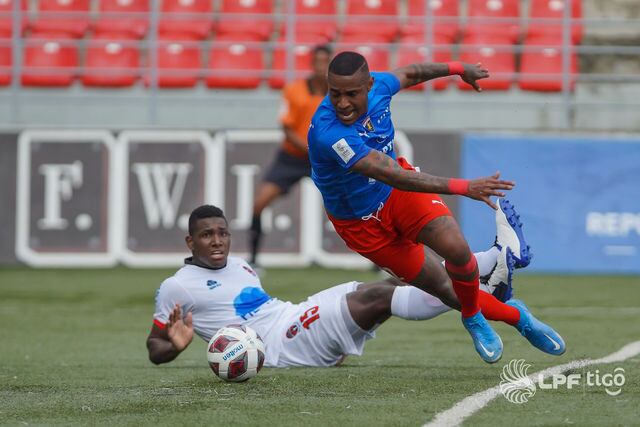 Plaza Amador, Concacaf, rival de Santos