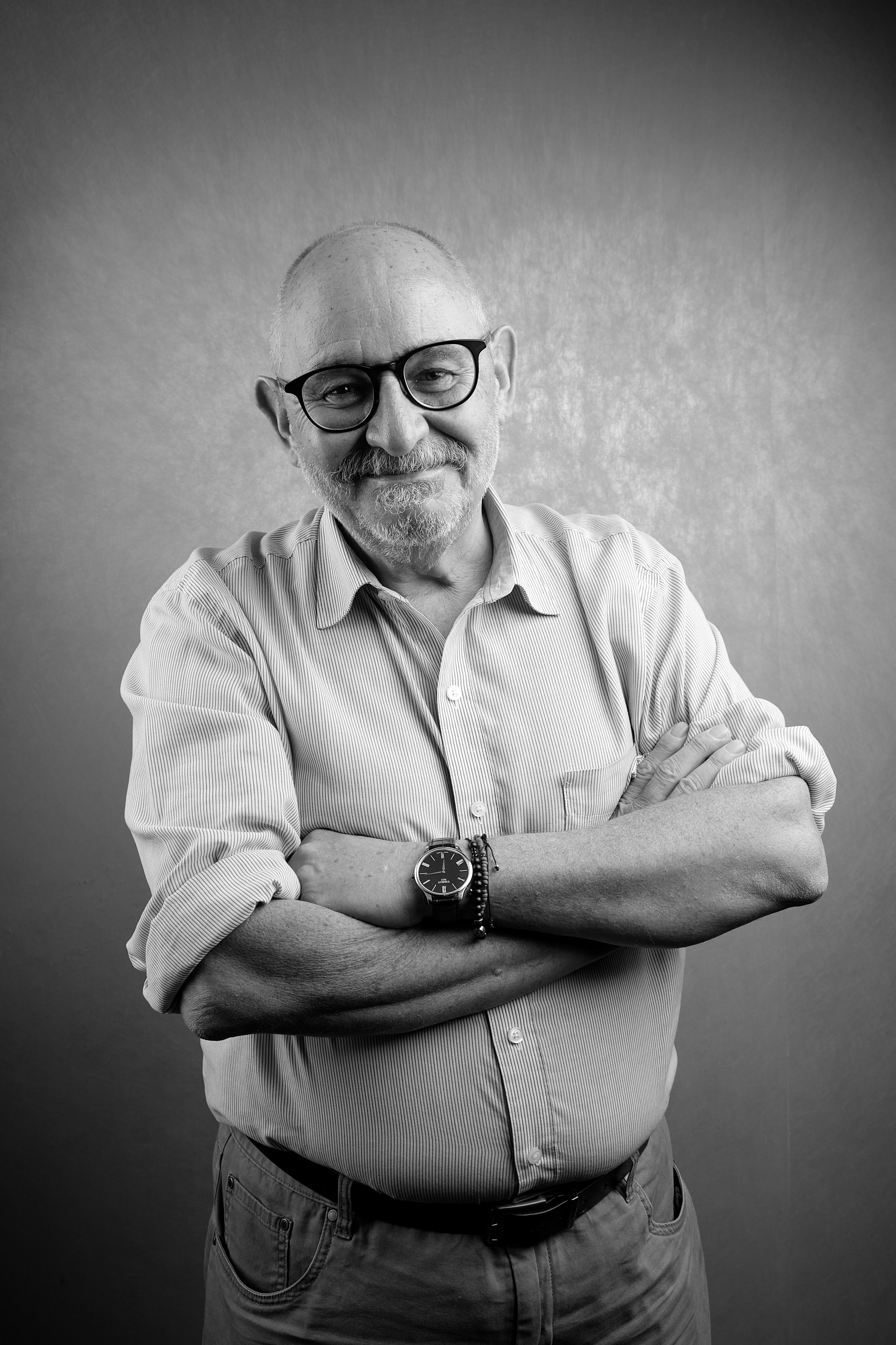 Taibo ha explorado la narrativa y la poesía desde los años 70. Actualmente es director de Radio UNAM, pues también es periodista. Foto: Grupo Planeta