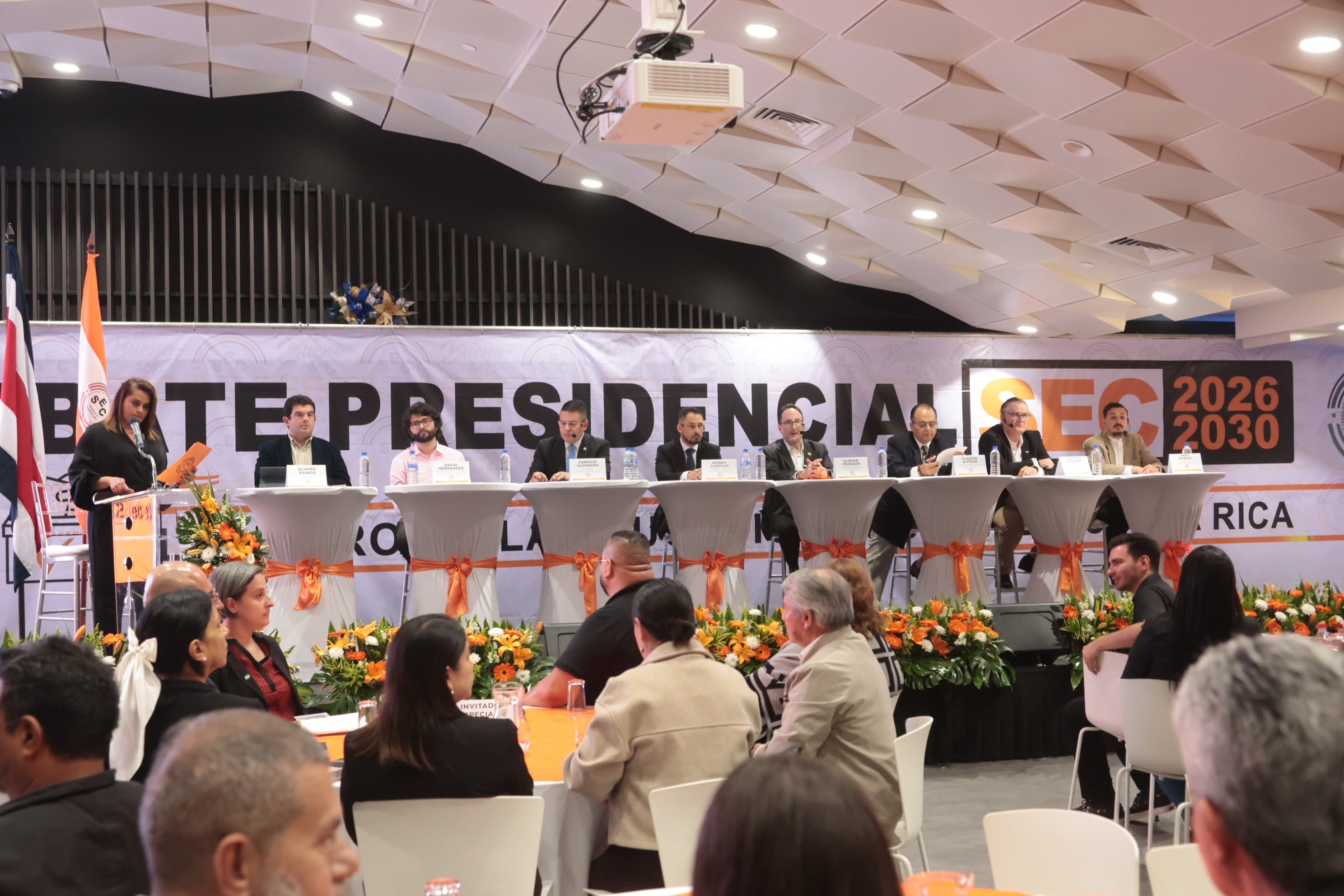 Debate de candidatos presidenciales sobre el futuro de la educación