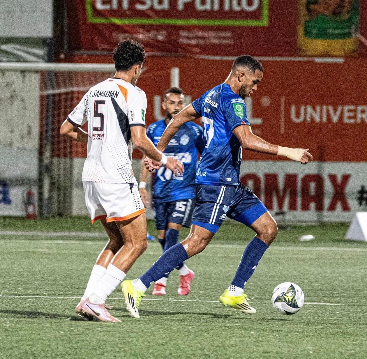 Los porteños quedan casi fuera de la carrera por la clasificación a semifinales.