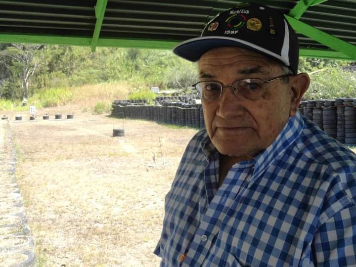 Hugo Chamberlain Trejos.
Falleció el 11 de noviembre del 2023
Leyenda del tiro deportivo nacional. Chamberlain, quien participó en tres Juegos Olímpicos y se unió a la Galería Costarricense del Deporte en 2007.
12 de noviembre del 2023
Cortesía