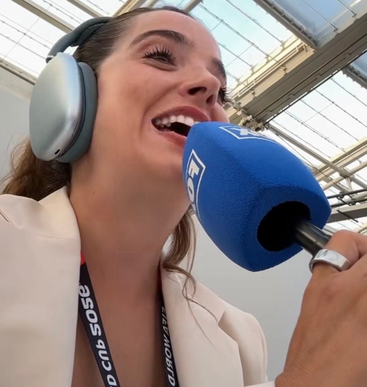 Lorena Troncoso nunca había narrado un partido, hasta que le tocó debutar en esa misión en una transmisión de Fox en el Mundial 2026.