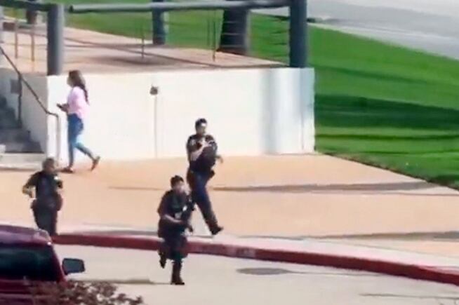 11/02/2024/ Dos heridos deja tiroteo en popular mega templo en Houston Texas / Imagen captura de video