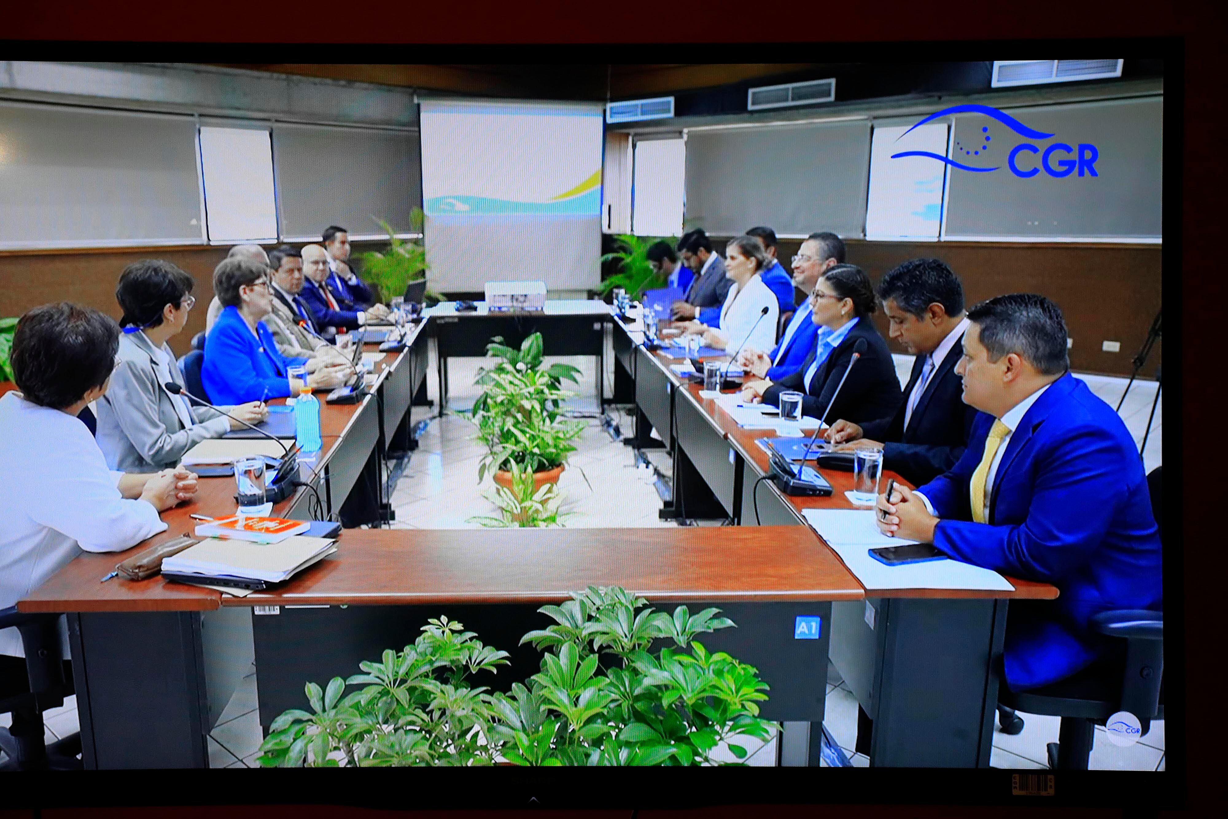 01/02/2024 Sabana Sur. Reunión de contralora general de la República, Marta Acosta, con el presidente de la República, Rodrigo Chaves. Foto: Rafael Pacheco Granados