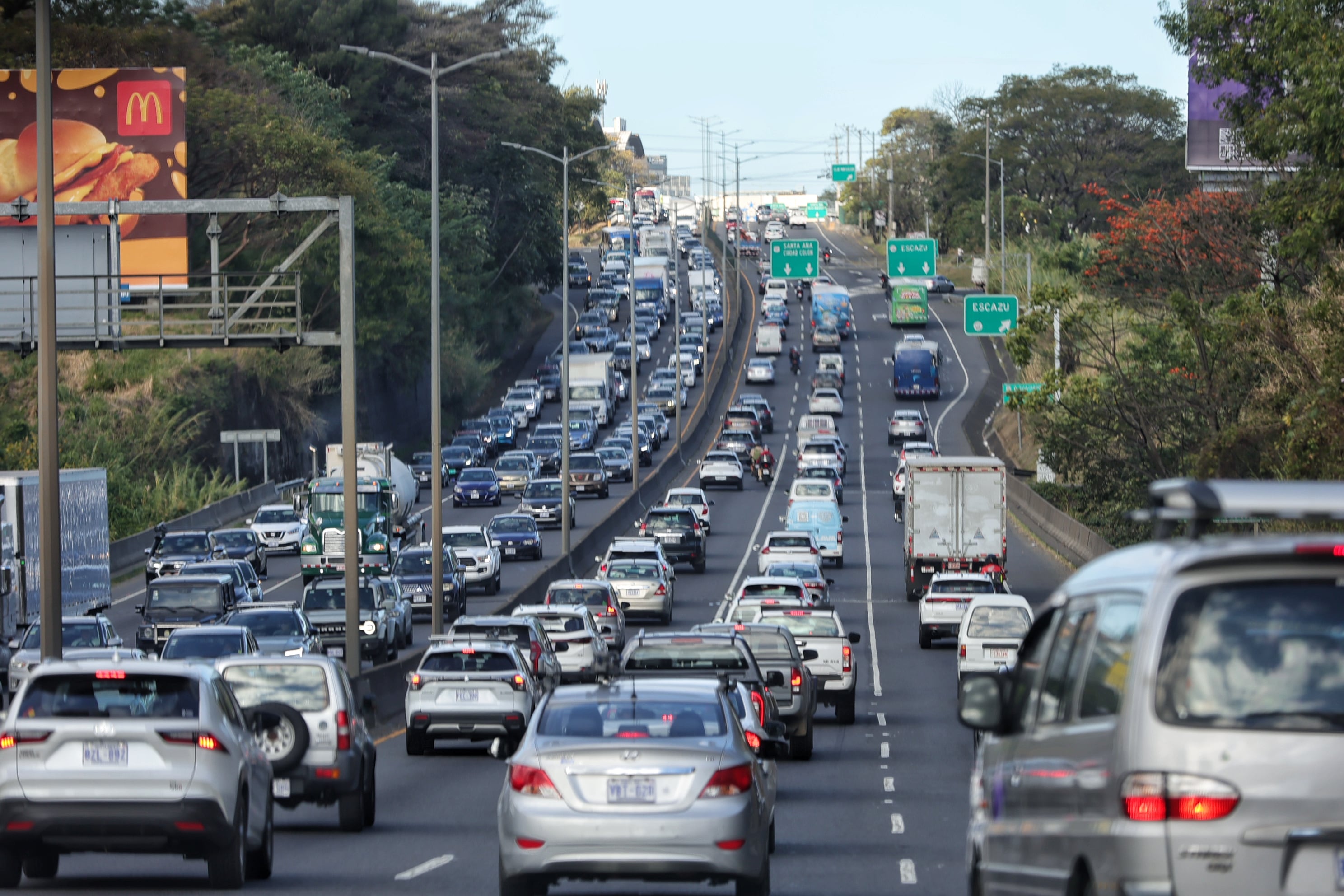 Las alzas en los combustibles anunciadas este 31 de enero, entrarán a regir para los consumidores en el transcurso de la primera semana de febrero. Fotografía: