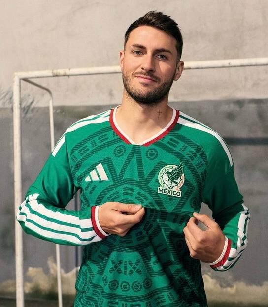 Esta es la nueva camisa de la Selección de México, con decorados aztecas.