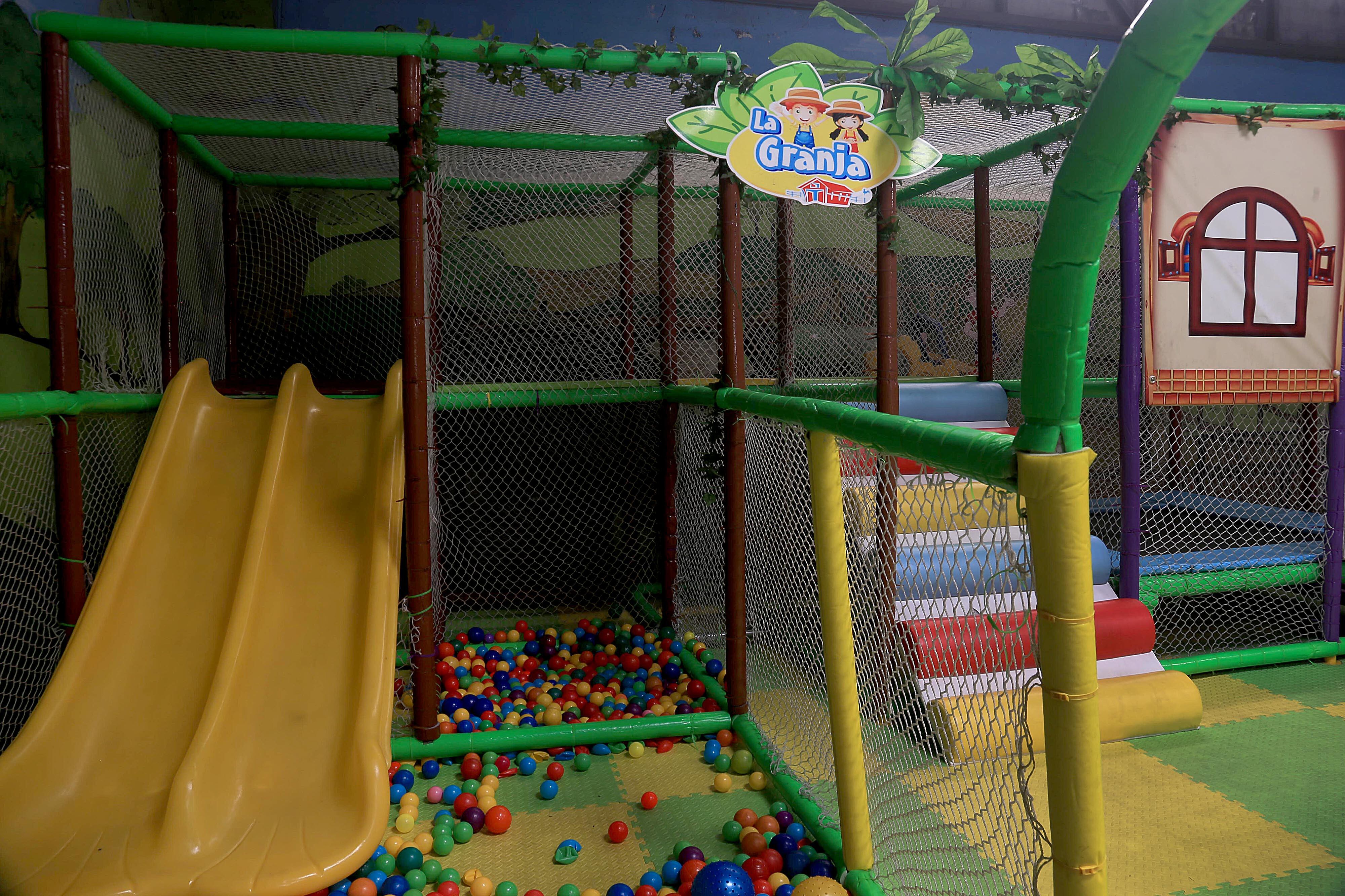 20/02/2024 Tres Ríos. La Granja, Sala de Eventos Infantiles, el lugar muy especial para celebrar las fiestas de cumpleaños, graduaciones, baby showers, capacitaciones y hasta bodas. Cuenta con inflables, canchas, juegos, futbolines, canopy, toro mecánico y mucho más. Foto: Rafael Pacheco Granados