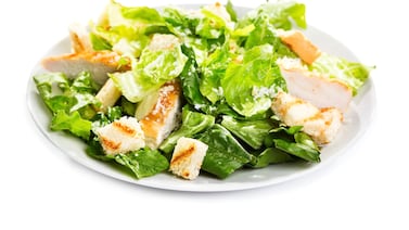 Cómo se hace la ensalada césar original