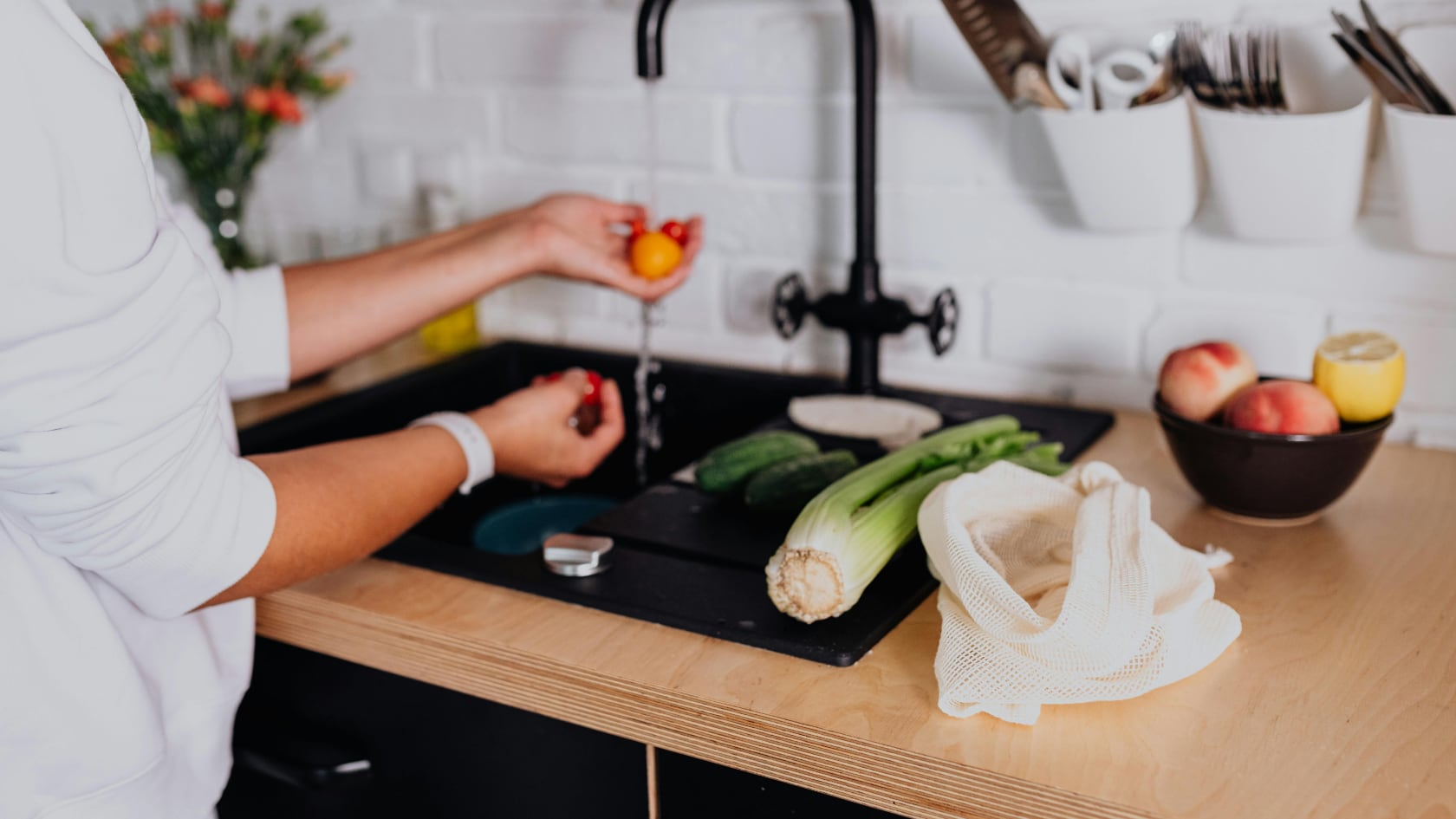 Más de 12.000 vecinos de San Rafael y San Isidro no tendrán agua esta semana por labores de mantenimiento en tanques.