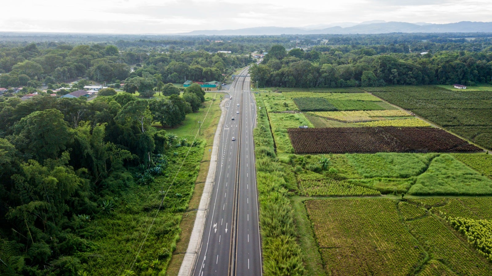 Este 29 de diciembre el MOPT anunció la apertura, a cuatro carriles, del tramo de 104 kilómetros entre el cruce de Río Frío y el centro de Limón.