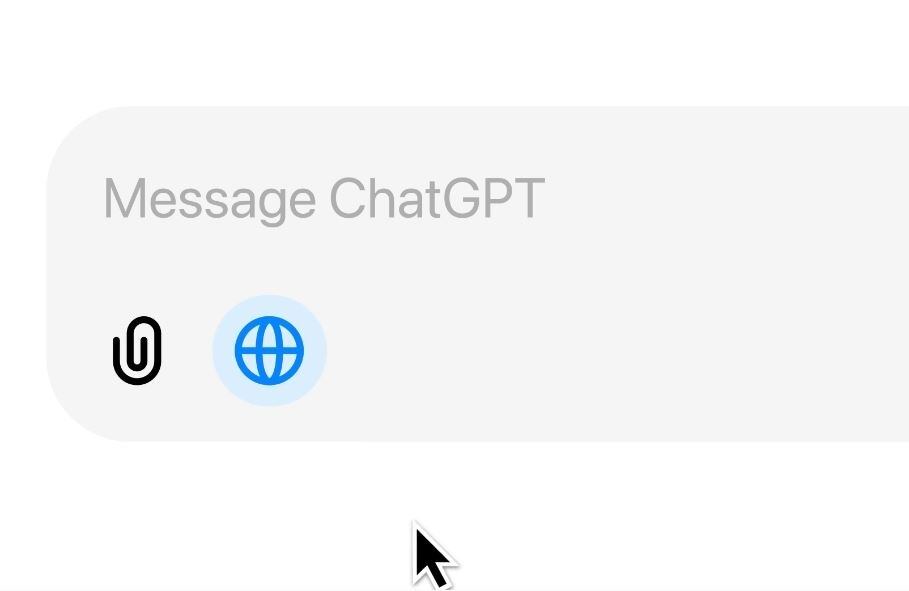 Captura de pantalla de la interfaz de ChatGPT mostrando el ícono del buscador integrado, una función anunciada recientemente por OpenAI para facilitar búsquedas en tiempo real.