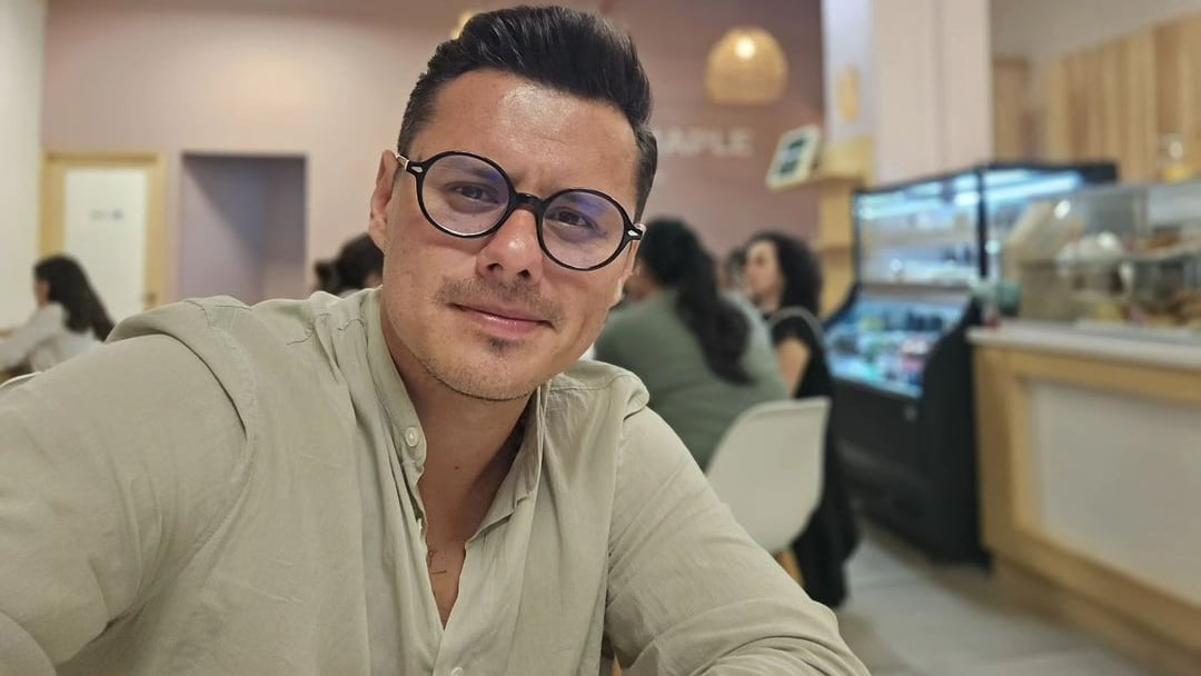 Johnny López, periodista y presentador de canal 7.