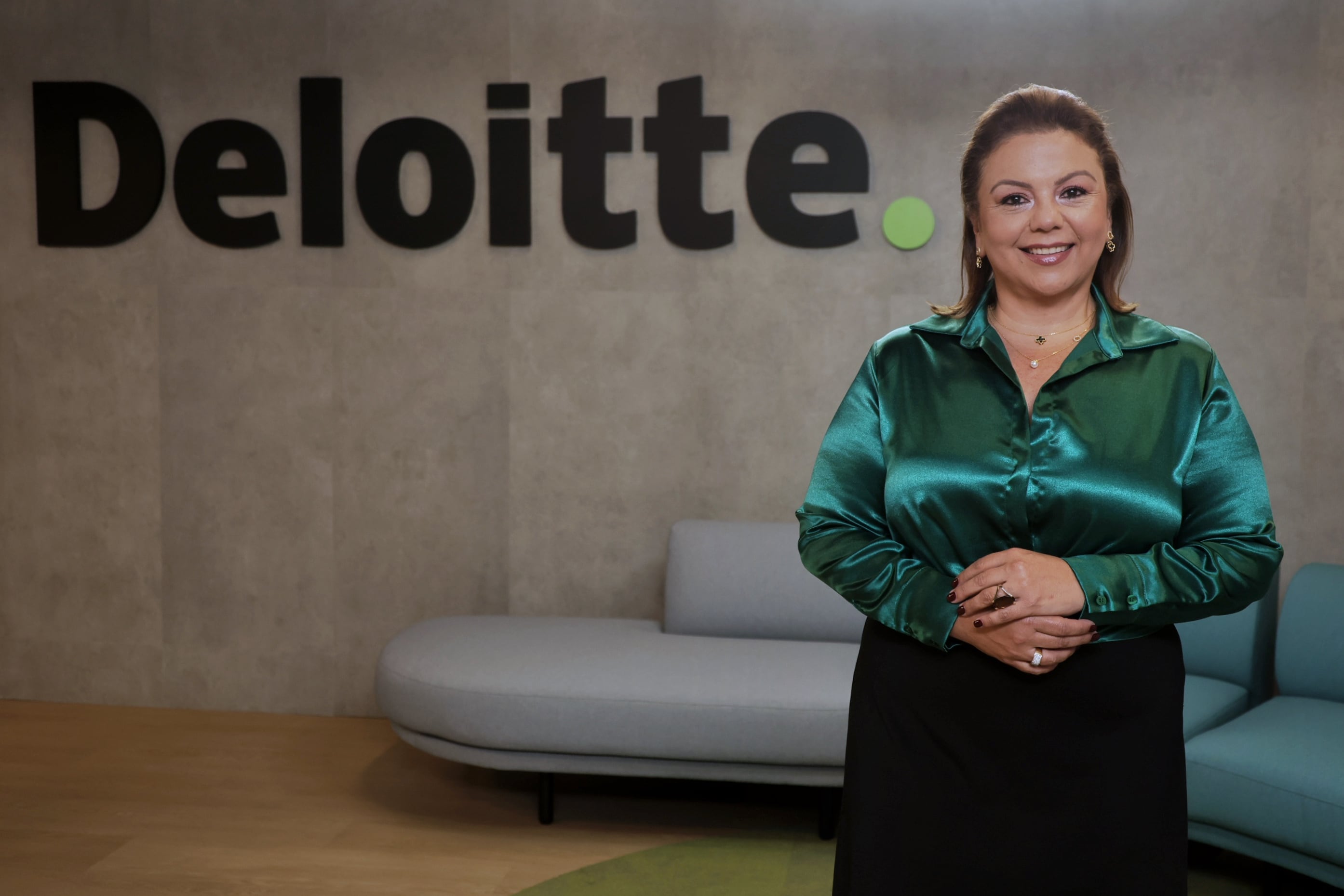 Carla Coghi socia directora de Deloitte Costa