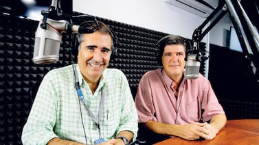 Ignacio Santos y Armando González dicen adiós a ‘Malas compañías’: así fue su último programa en Teletica Radio