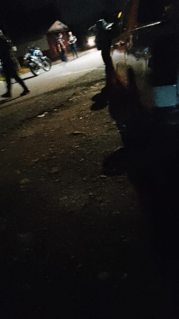 Cuando la Fuerza Pública llegó al sitio ya los pistoleros habían escapado, dejando un fallecido y dos heridos. Foto: Cortesía San Clemente Informa.
