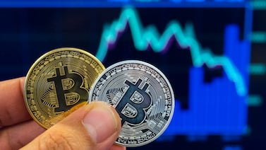 Dos fondos de inversión permitirán invertir en bitcóin y empresas estadounidenses desde Costa Rica