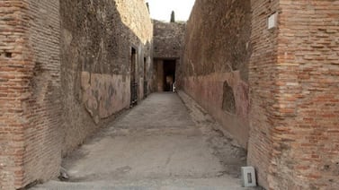 Descubiertos en Pompeya inscripciones con frases de amor e insultos que son invisibles a simple vista