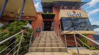 Rosti invierte $550.000 en la apertura de dos nuevos locales
