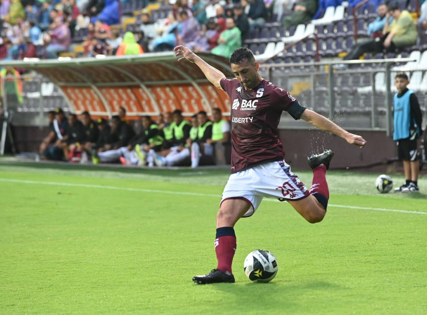 Mariano Torres, Saprissa